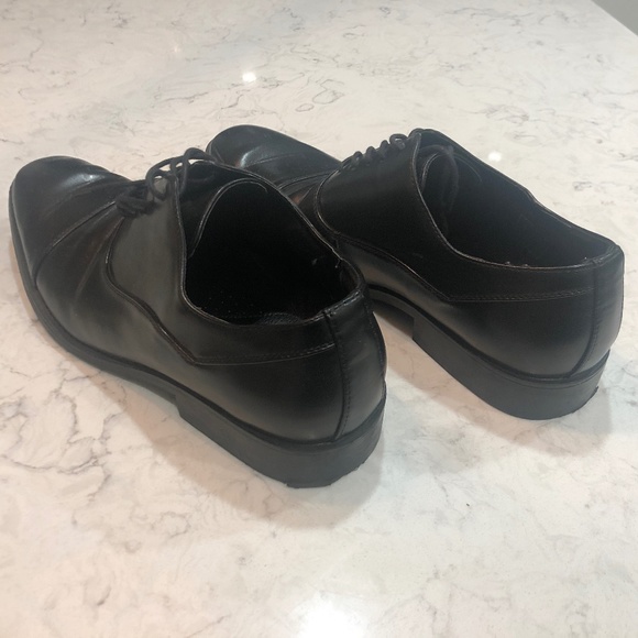 Men's Half Time Oxfords, Kenneth Cole - Picture 2 of 2